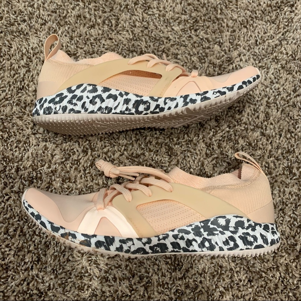 Adidas Sneakers